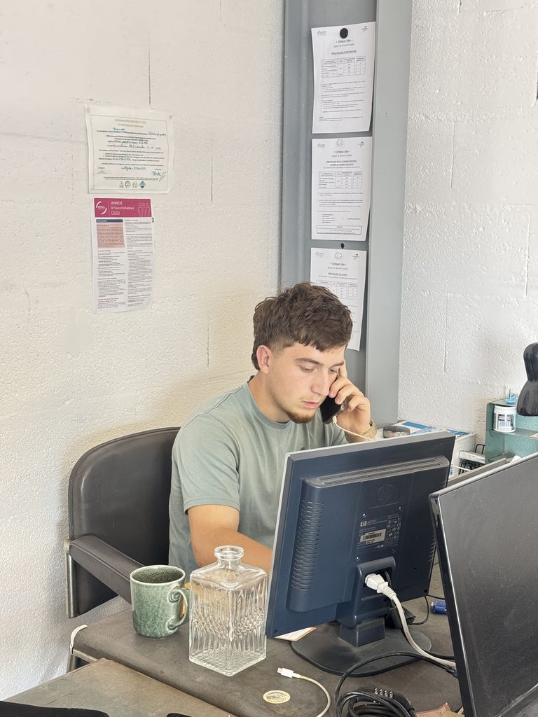 Mathis fait de l'administratif